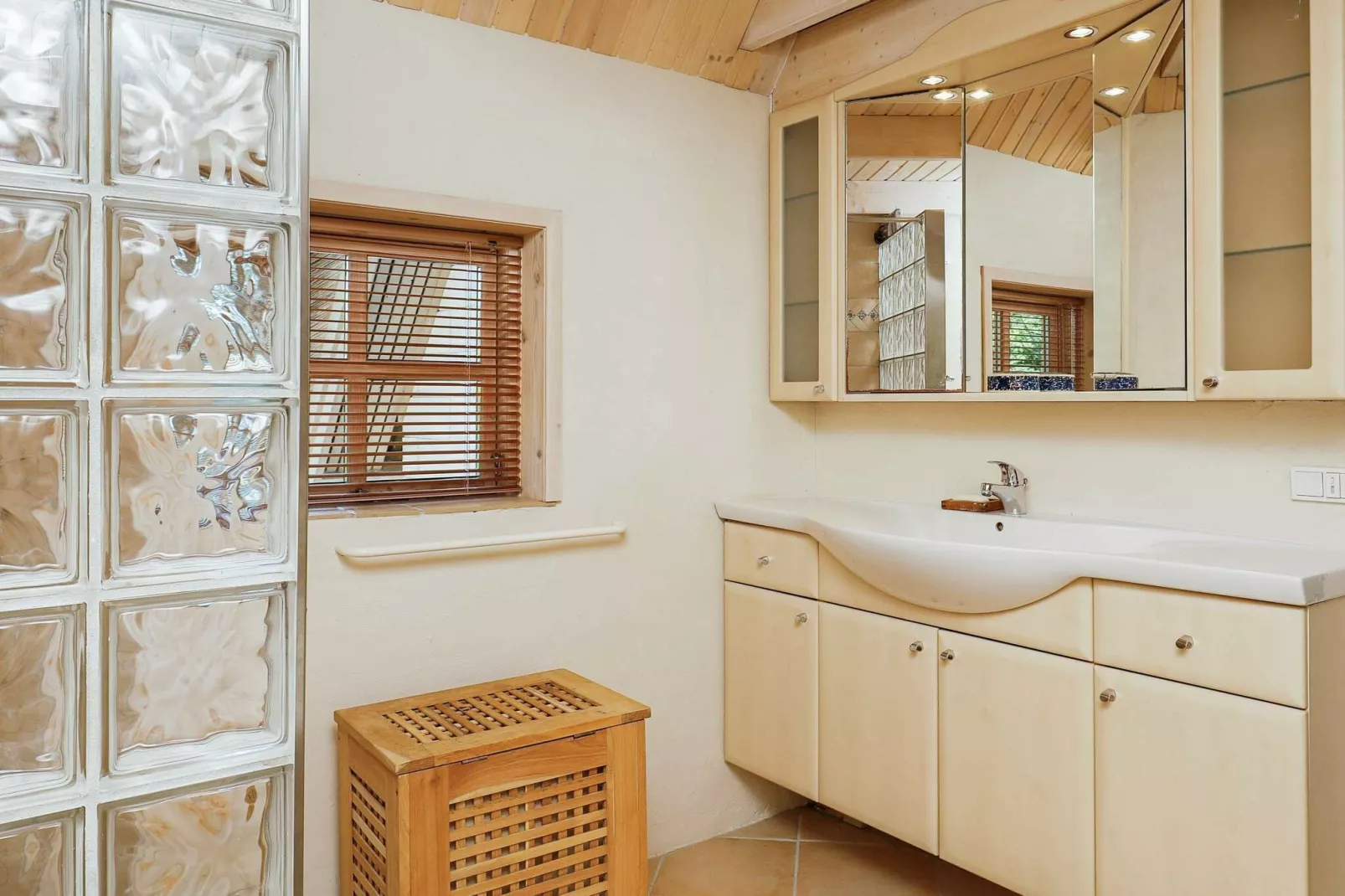 5 persoons vakantie huis in Ringkøbing-By Traum-Binnen