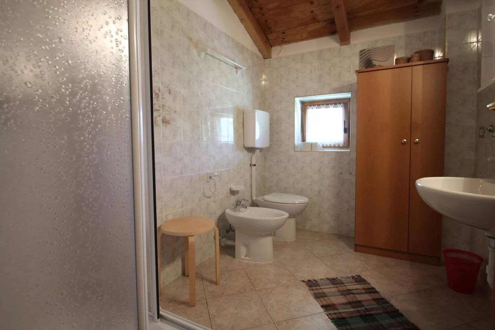 Nef-Badkamer
