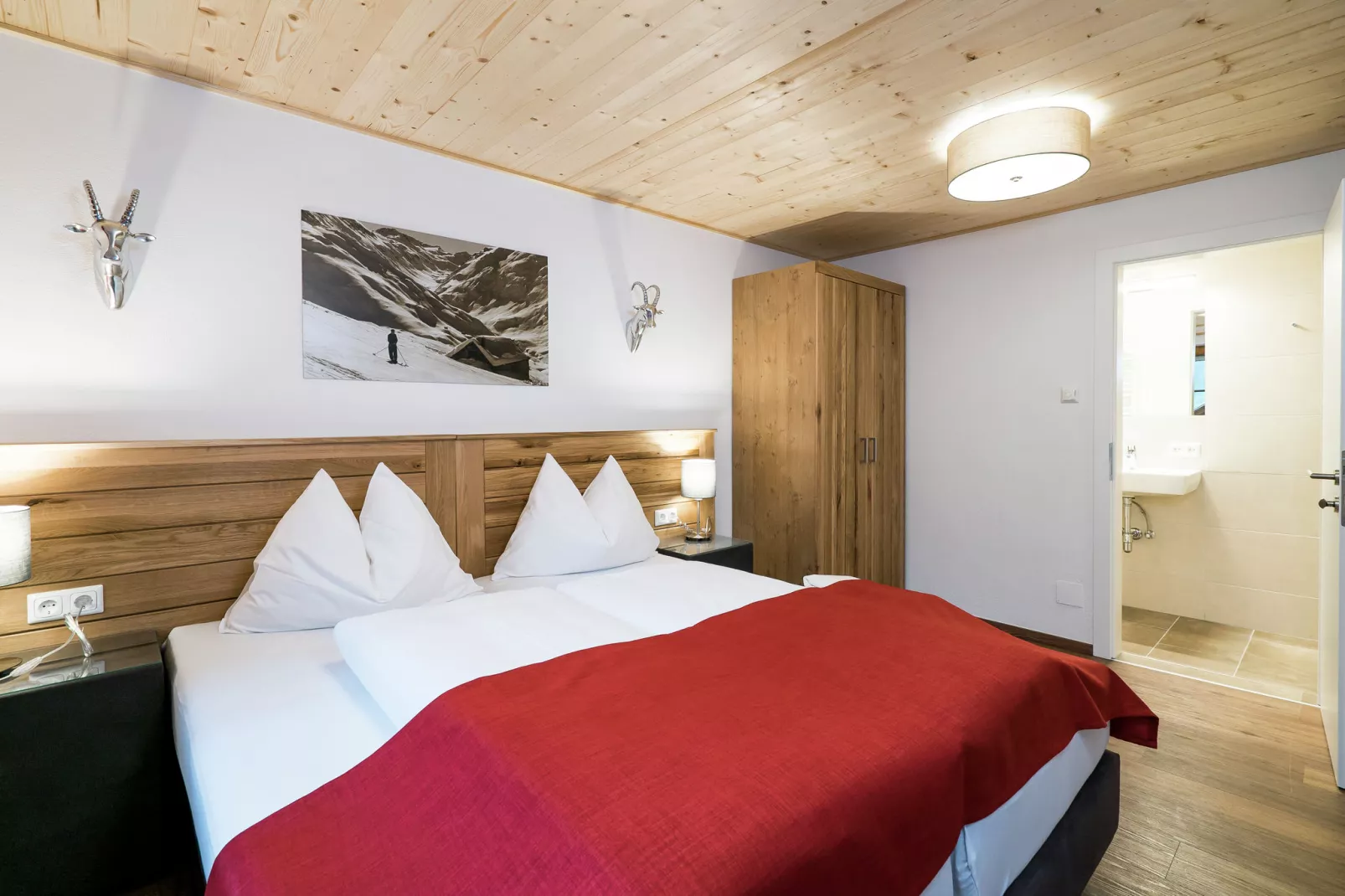 Alpensteinbock Saalbach-Slaapkamer