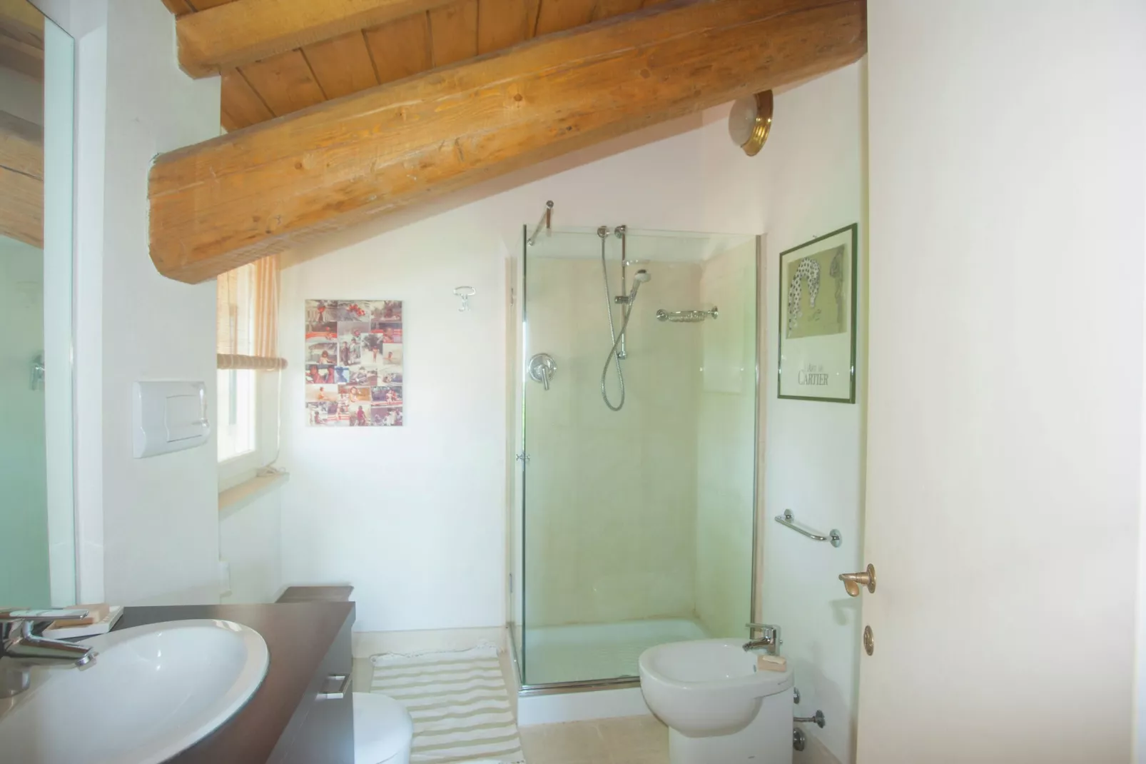 Villa Carpaneto-Badkamer