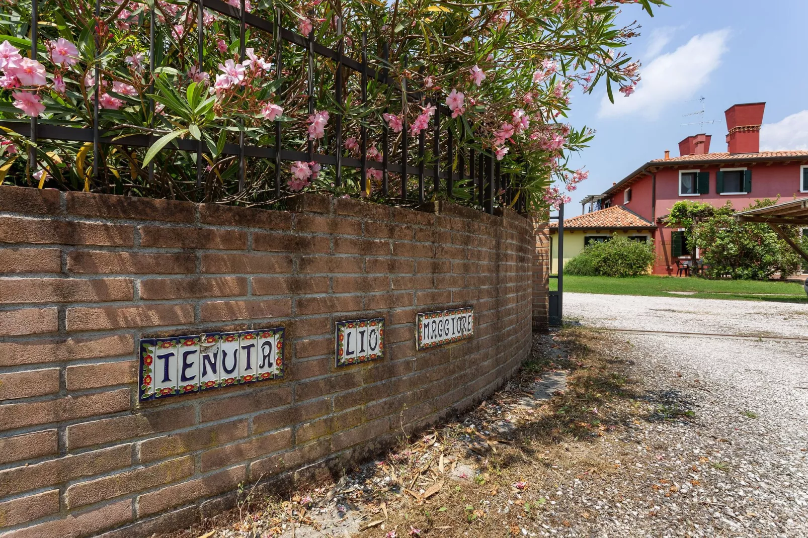 Leuk appartement op de begane grond in een vakantiehuis met zwembad aan de lagune van Venetië-Gebieden zomer 1km