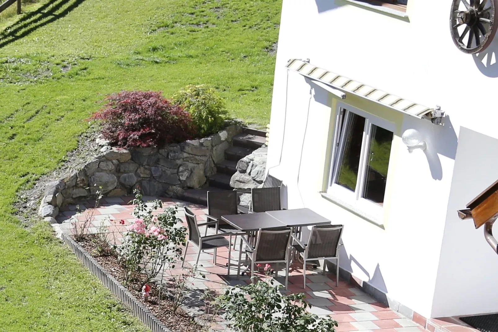Alpensteinbock Saalbach D-Terrasbalkon
