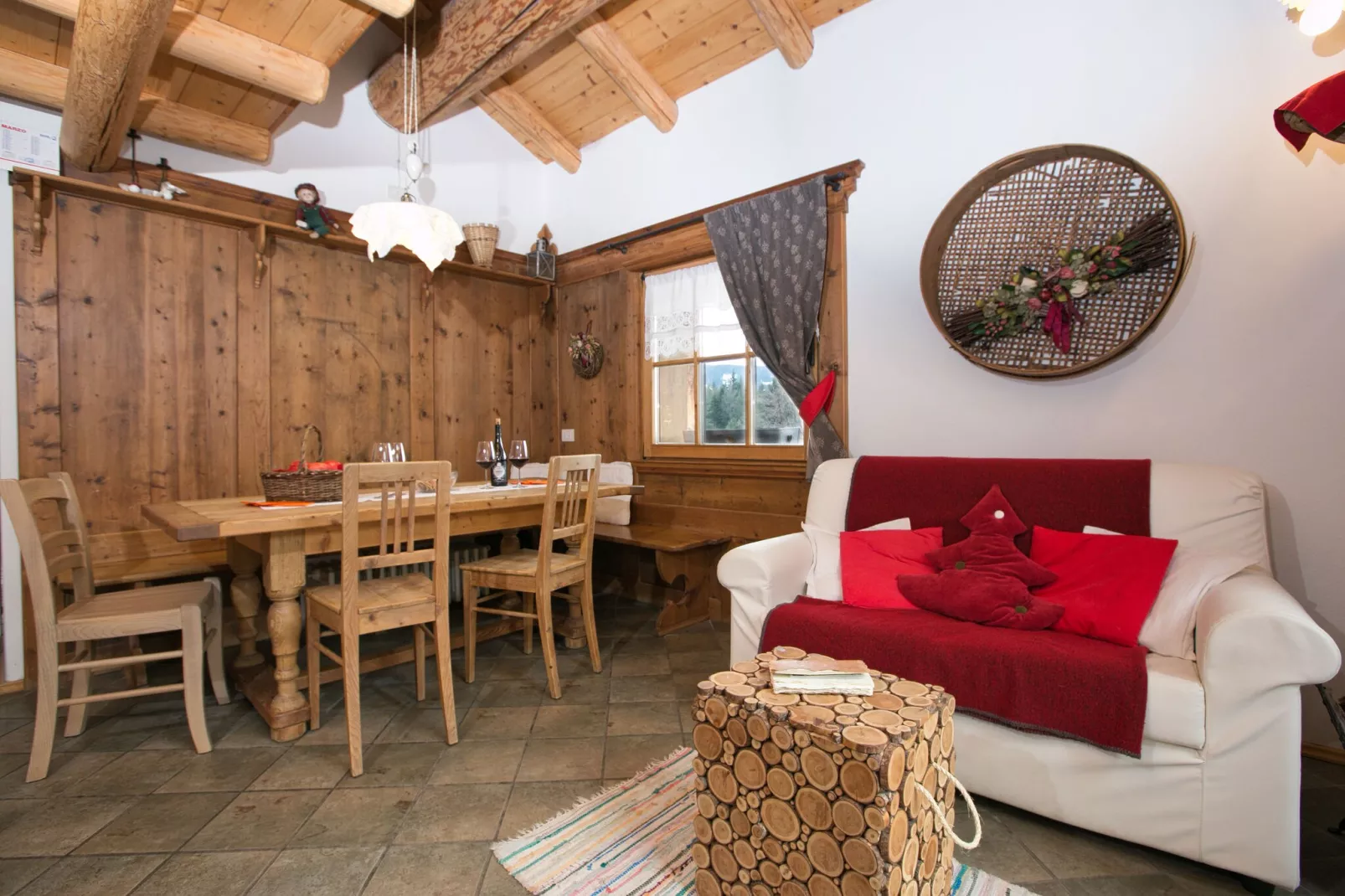 Taba-Woonkamer