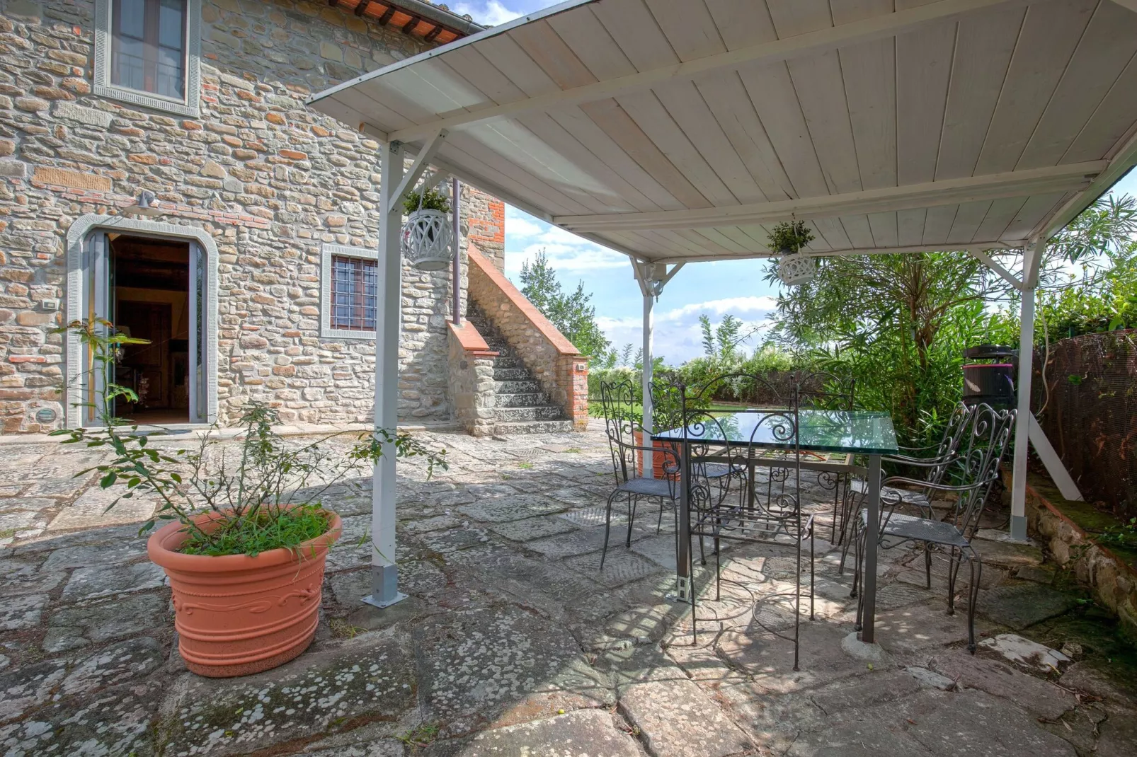 La Perla-Terrasbalkon