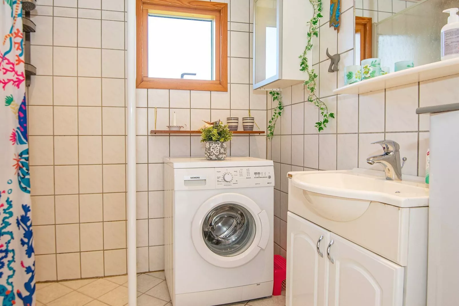 Retro Chic Toevluchtsoord in Bork Harbor-By Traum-Binnen