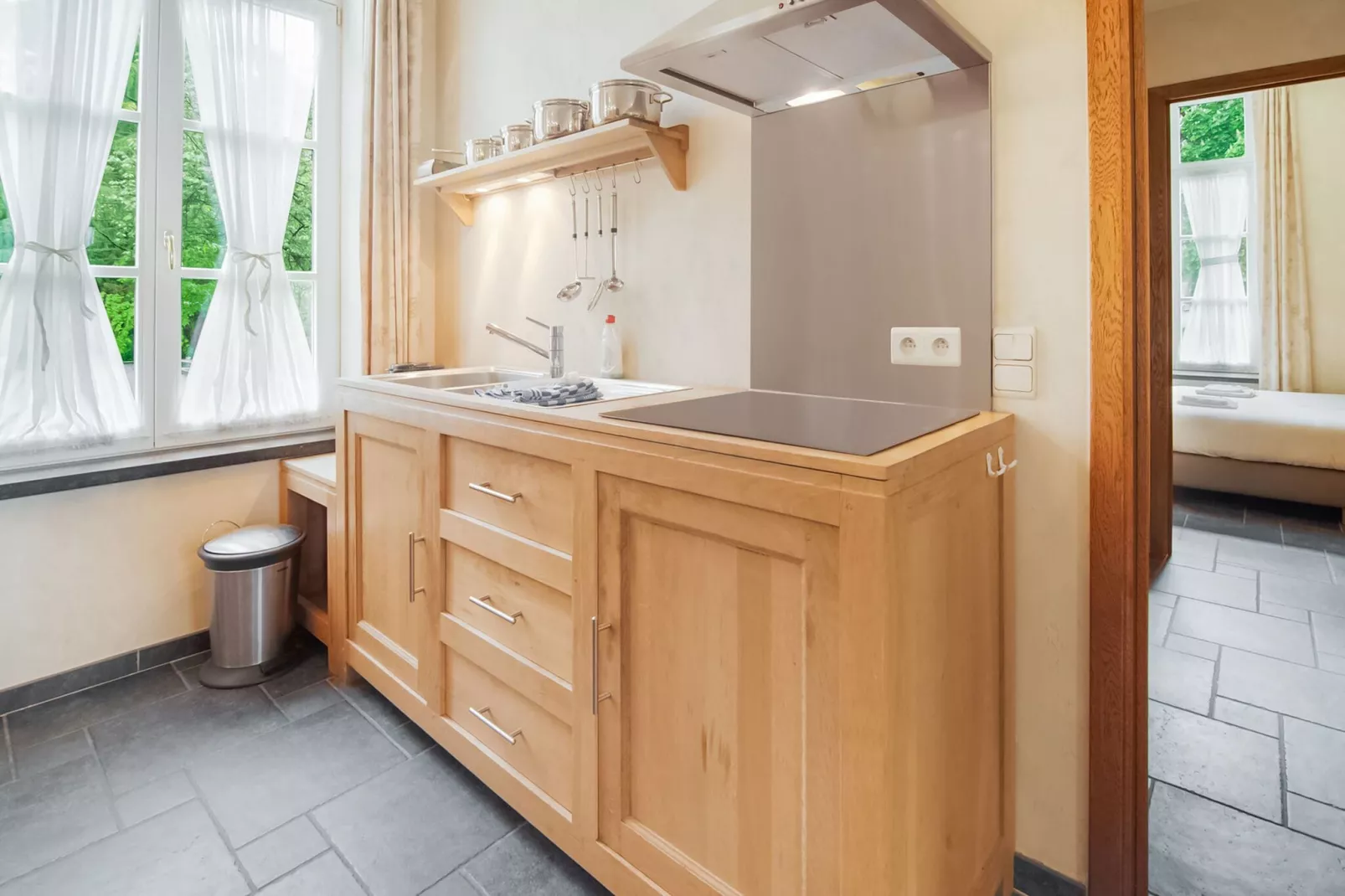 Appartement voor zes Domain Château Dieupart-Keuken