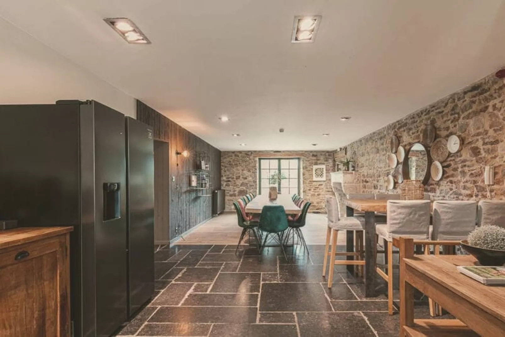 Gite de la Tour-Eetkamer
