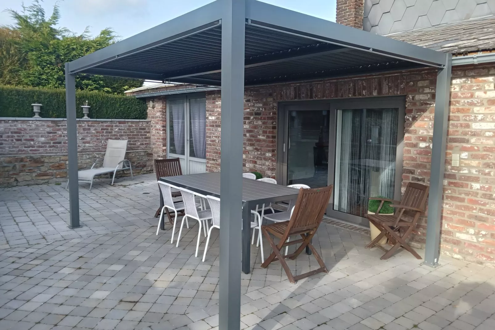 La Maison à la Piscine-Tuinen zomer