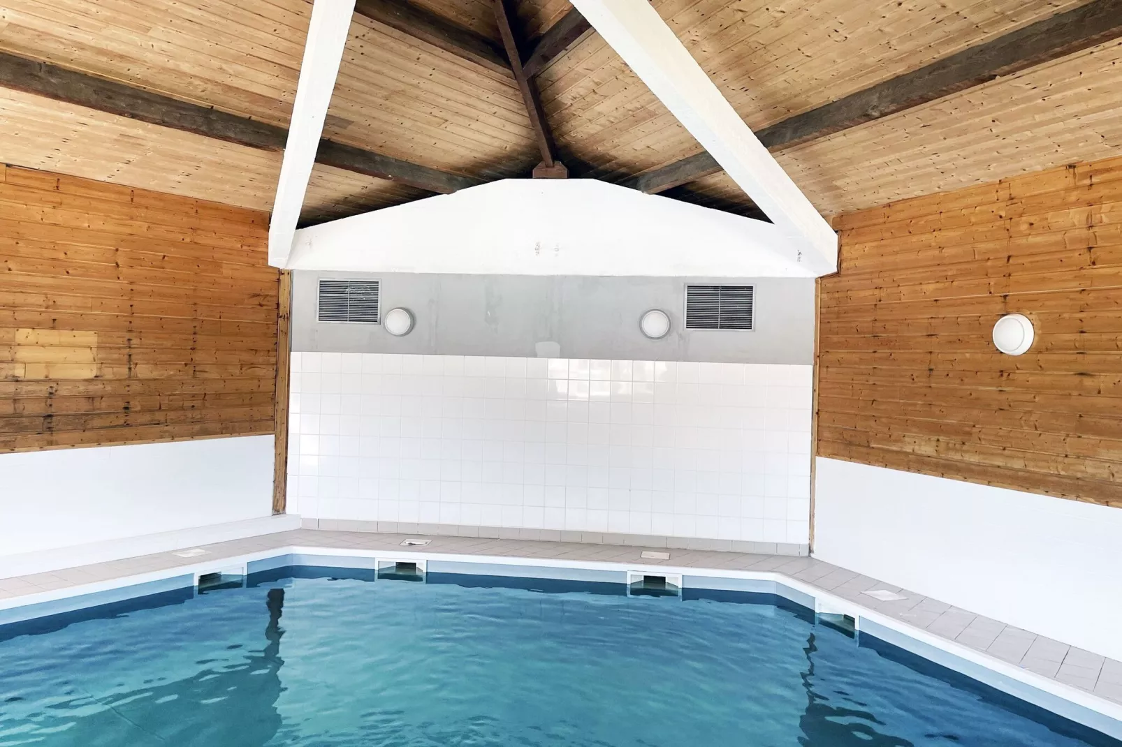 Residence Les Hameaux des Sables Vignier - Saint-Georges-d'Oléron //  2 pcs 5 pers  Mezzanine-Parkfaciliteiten