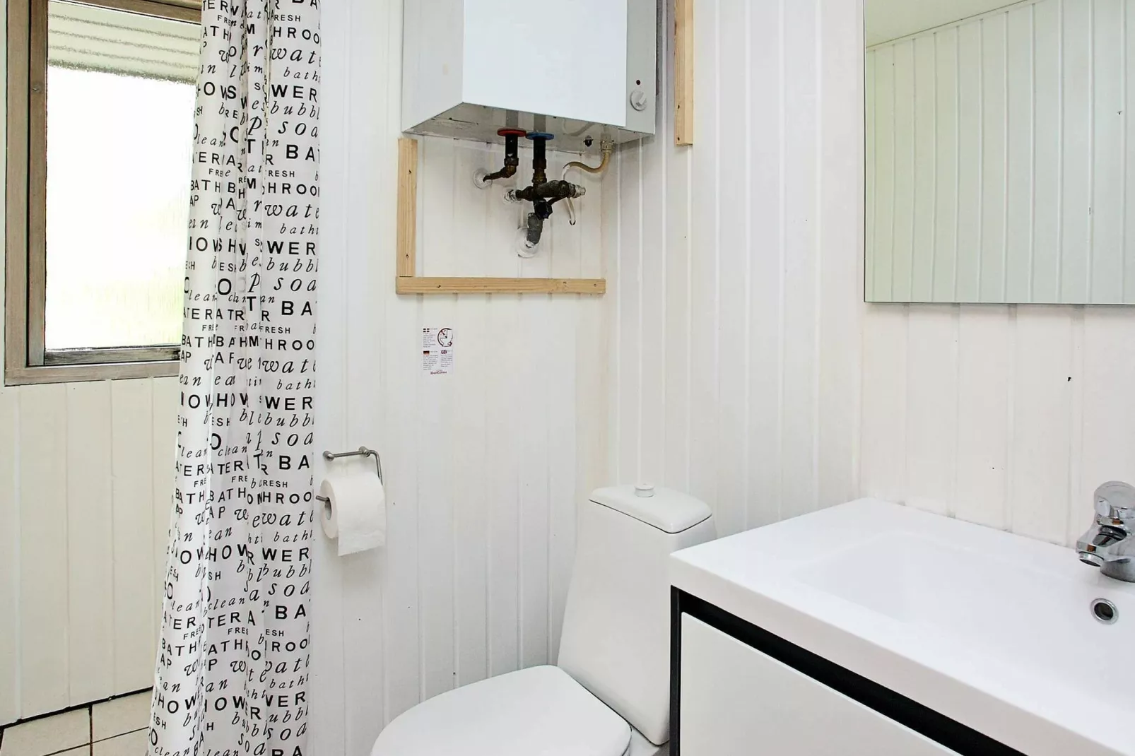 Moderne vakantiewoning in Vestervig met binnenzwembad-Binnen