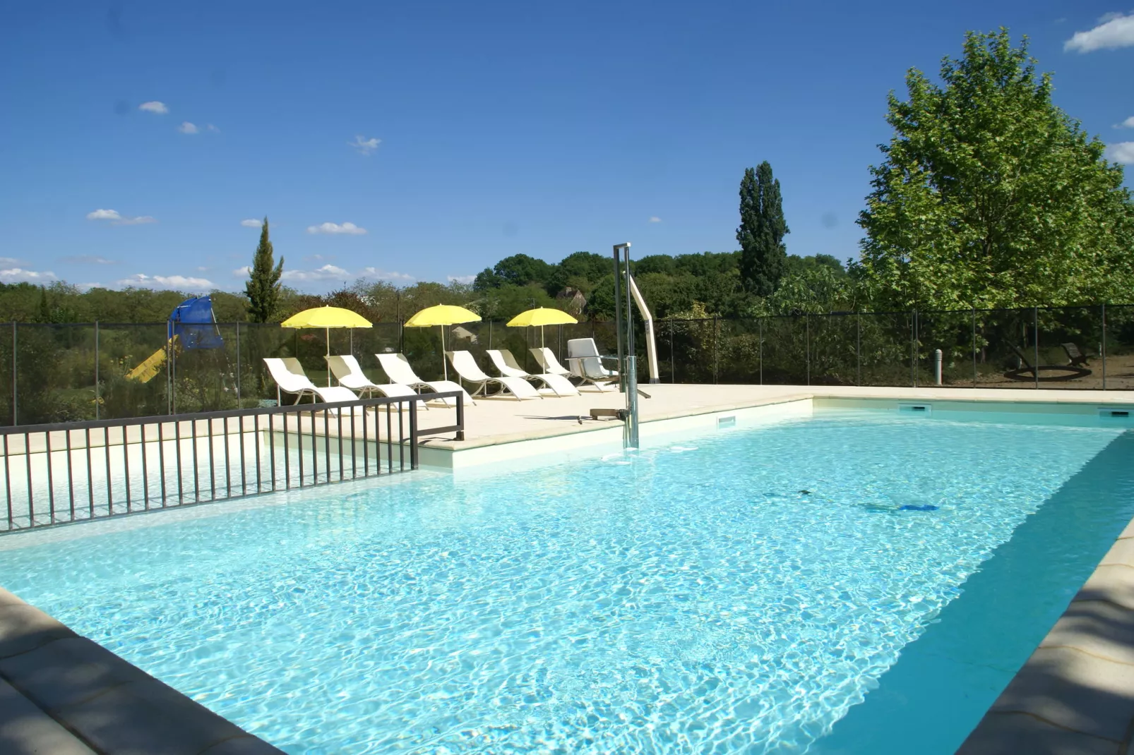 poolofhouse