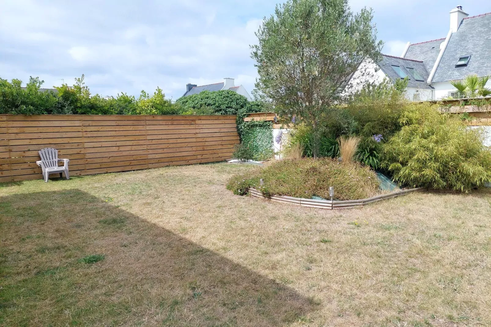 Komfortables Ferienhaus in Strandnähe Guissény-Tuinen zomer