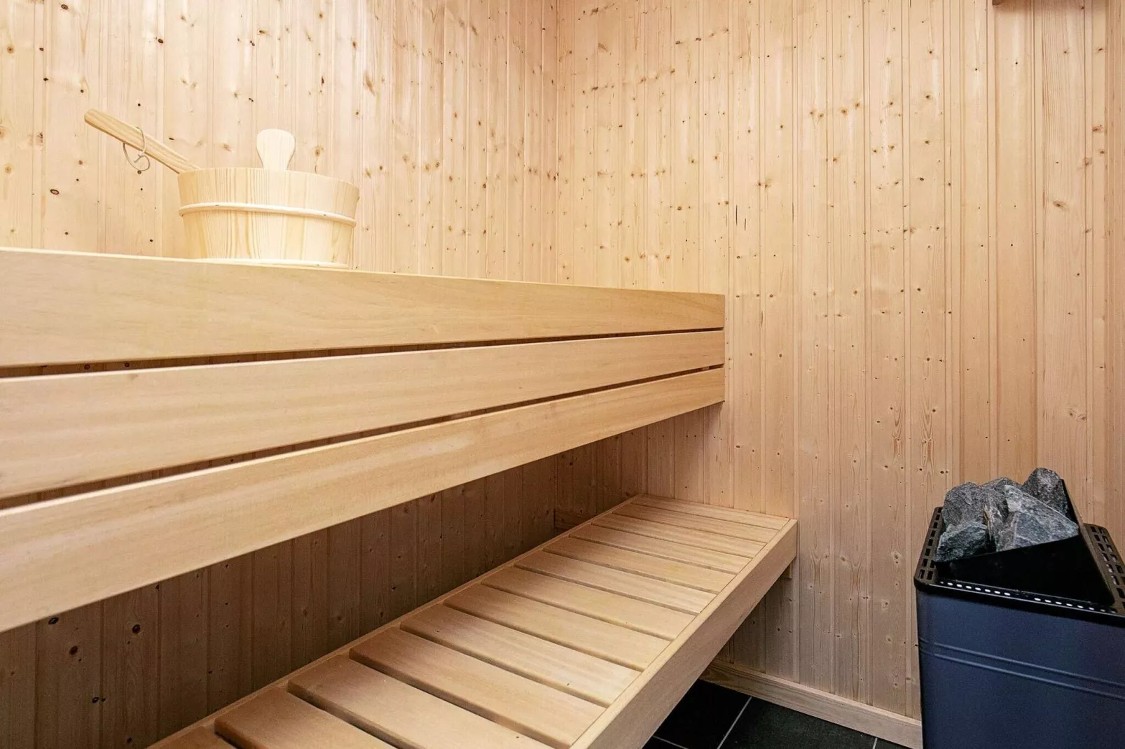 10 persoons vakantie huis in Løkken-Sauna