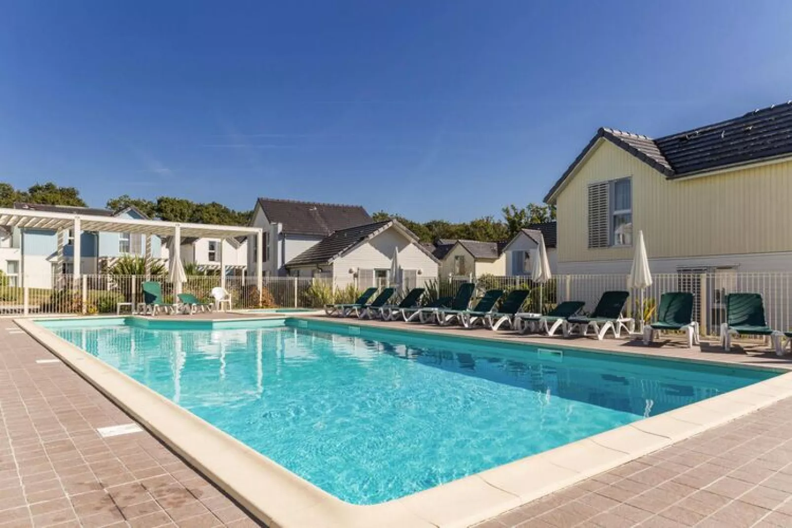 Residence Le Domaine du Bois de la Grée Pornichet - 36 Standard Apt 6 p - 2 bedrooms - Duplex balcony-Zwembad