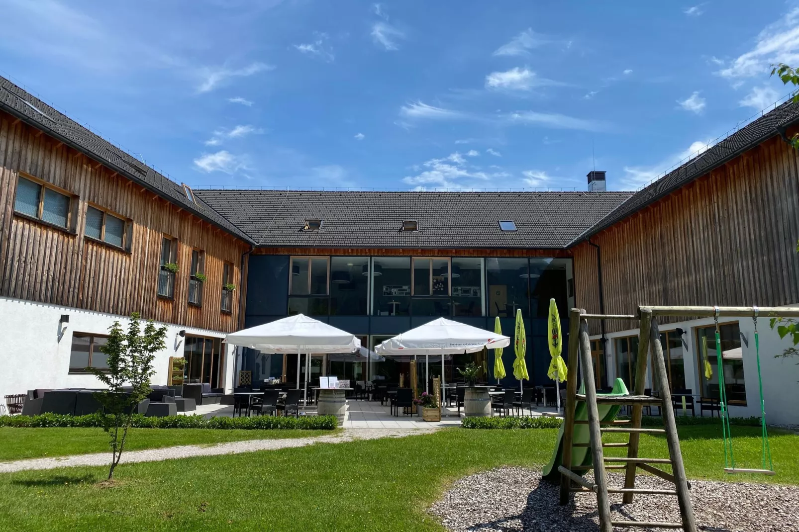Luxery Salzkammergut Chalet C-Parkfaciliteiten