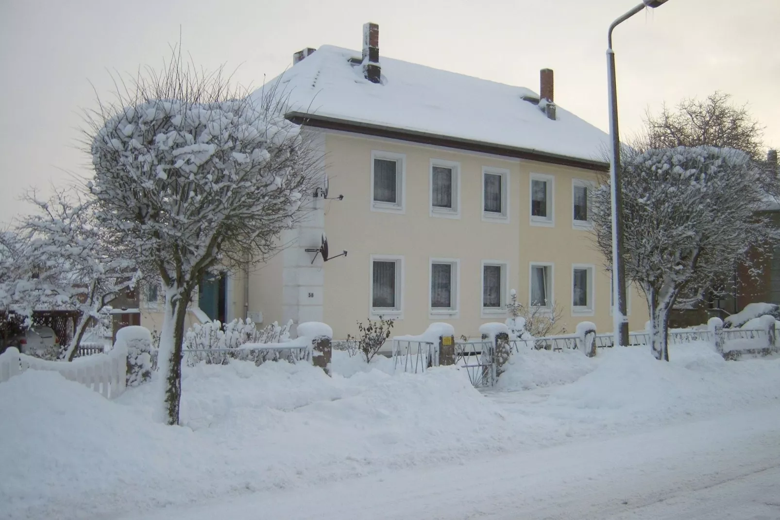 Sonniger Ausblick-Exterieur winter