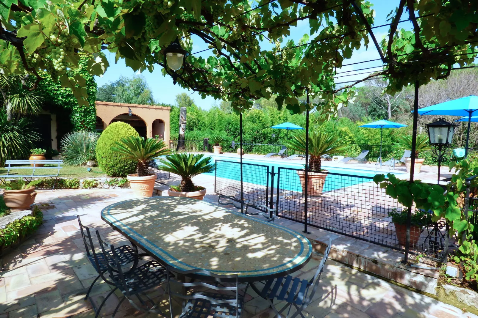 Villa Les Parasols-Terrasbalkon