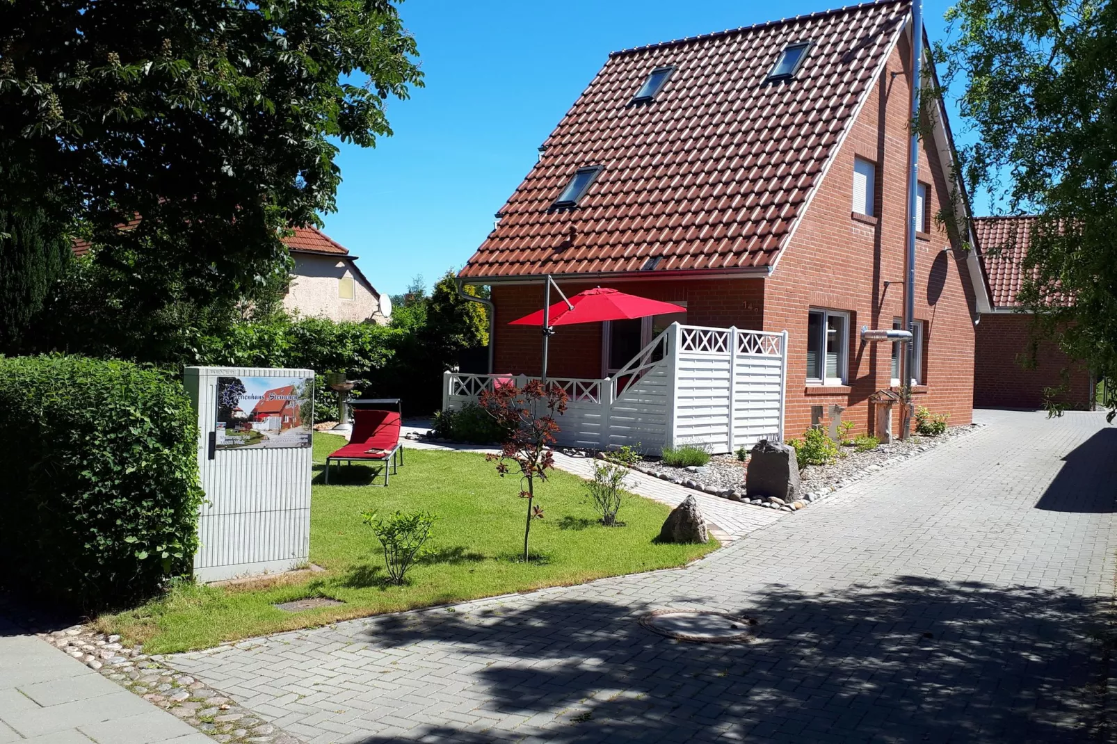 Ferienhaus Sternchen - Insel Rügen-Buitenkant zomer