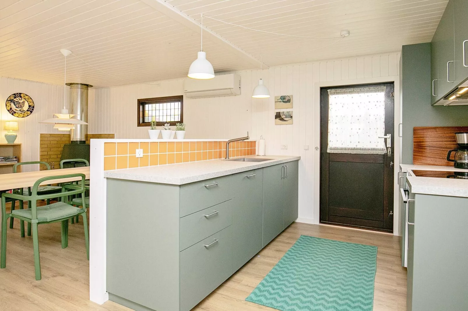 Moderne toevluchtsoord in Klitgards-By Traum-Binnen