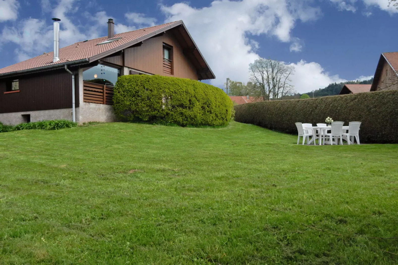 Chalet du Neune 11-Buitenkant zomer