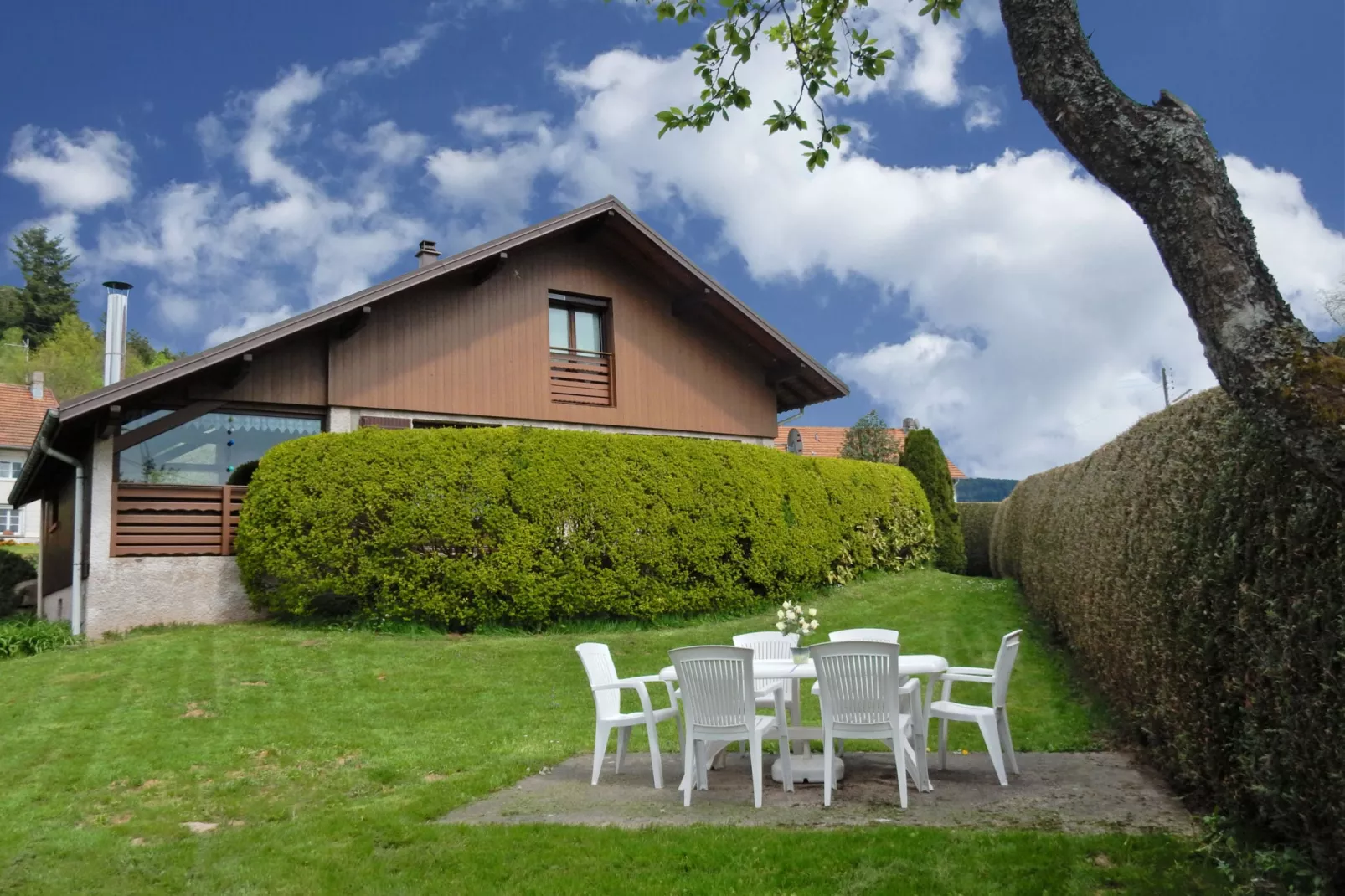 Chalet du Neune 11-Buitenkant zomer