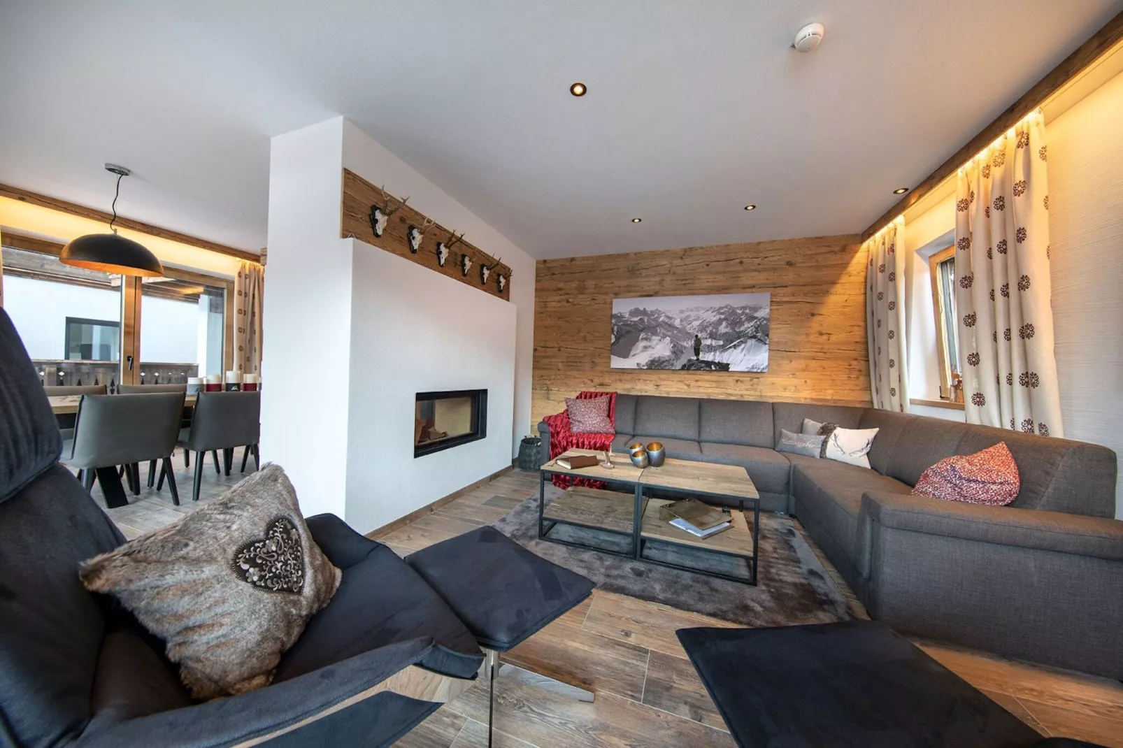 Nationalpark Chalet Jagdhausspitze-Woonkamer