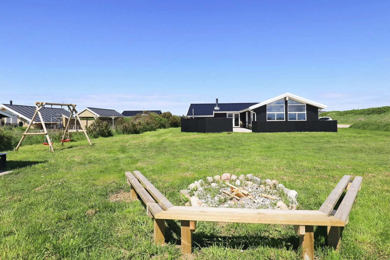 Luxe huisje met zwembad and sauna-By Traum-Uitzicht