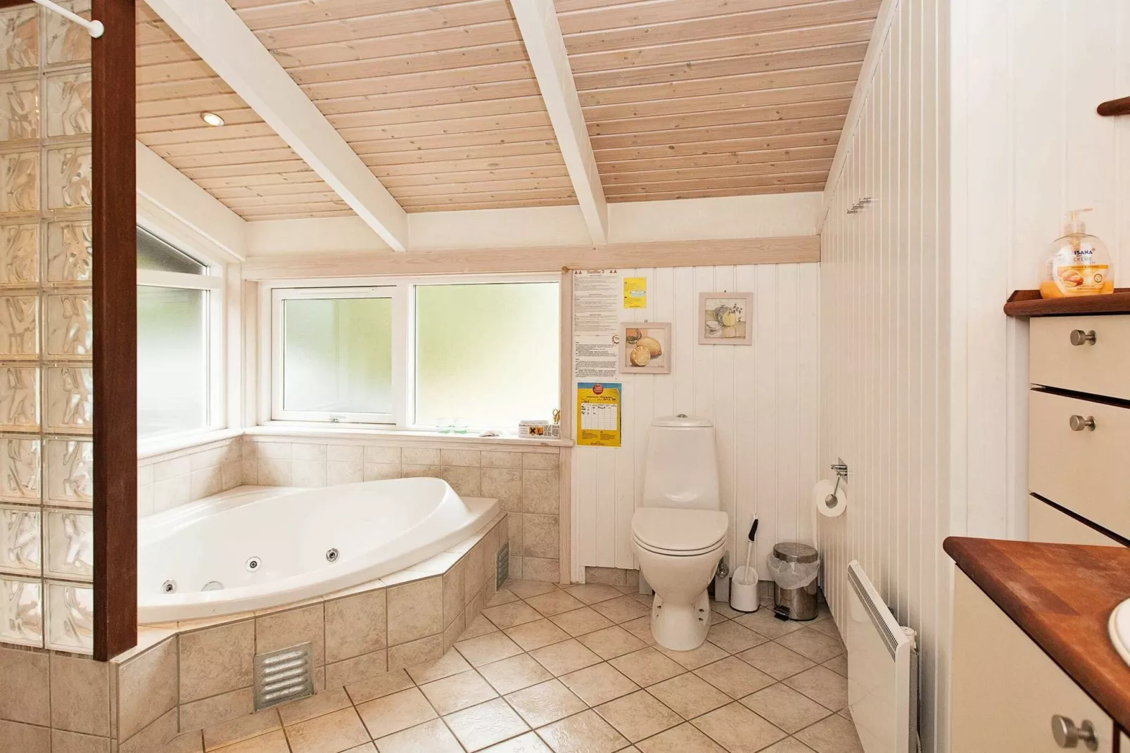 8 persoons vakantie huis in Ebeltoft-By Traum-Spa