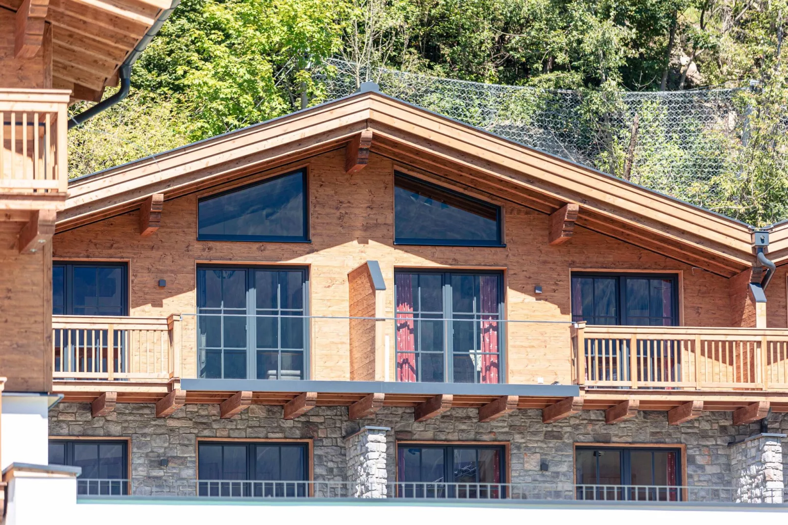 Tauernlodges Uttendorf 1A-Buitenkant zomer
