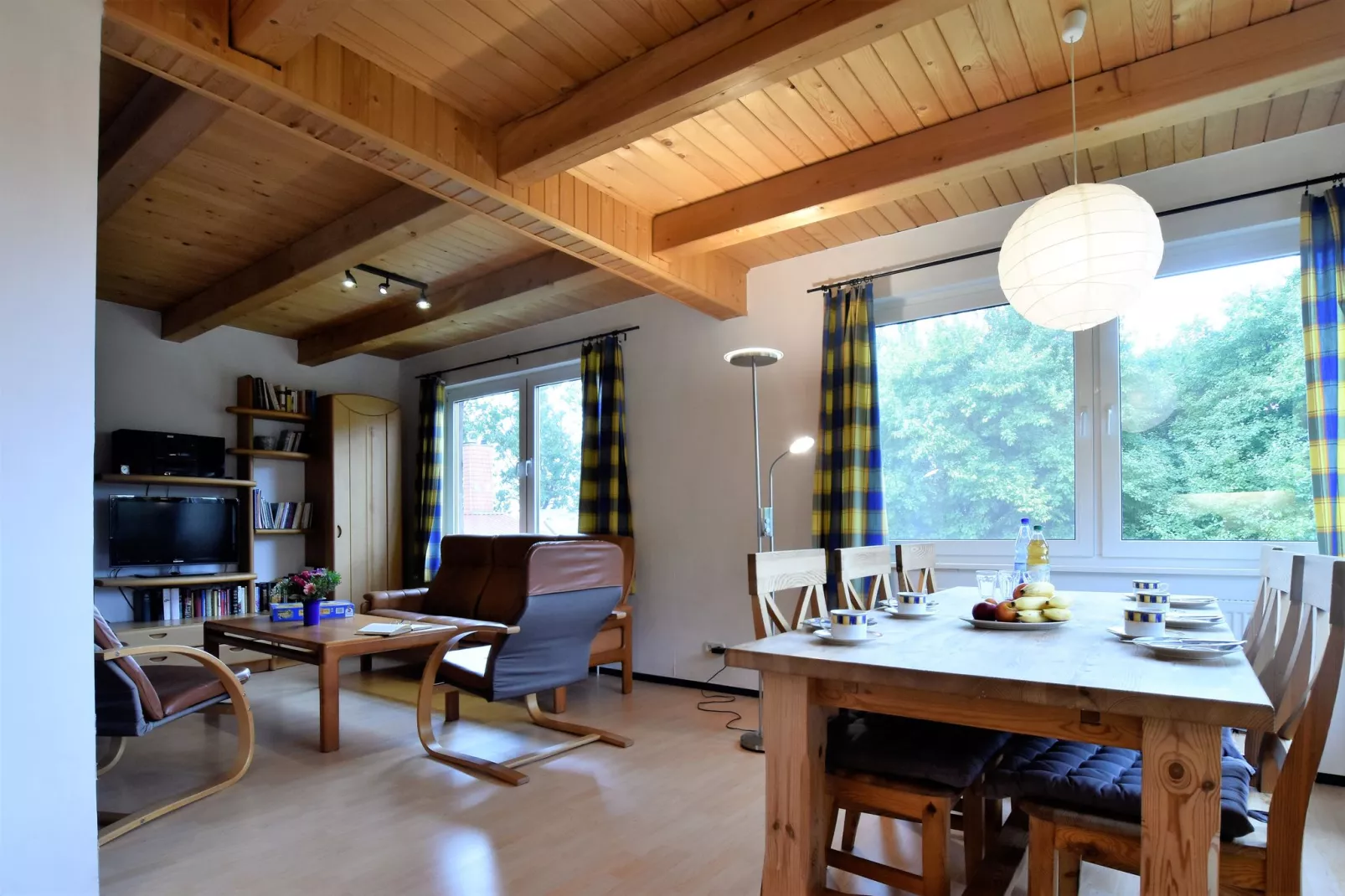 5-Raum-Familienwohnung 5-Woonkamer