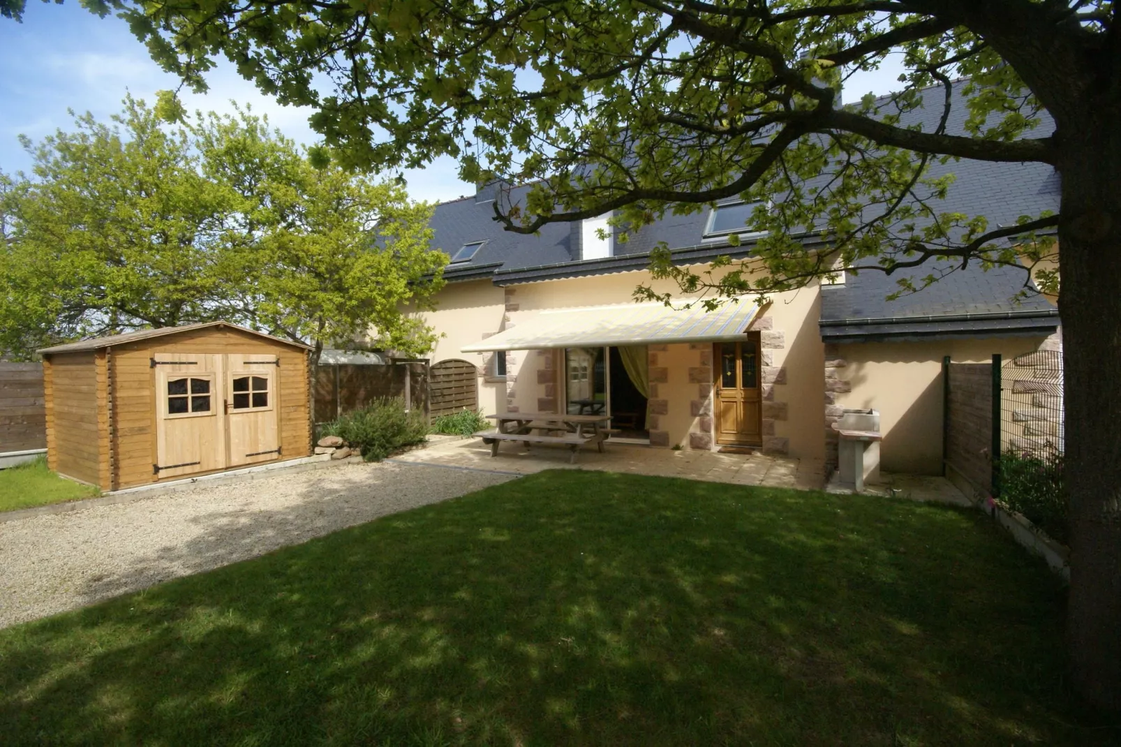 Maison de vacances B-Buitenkant zomer