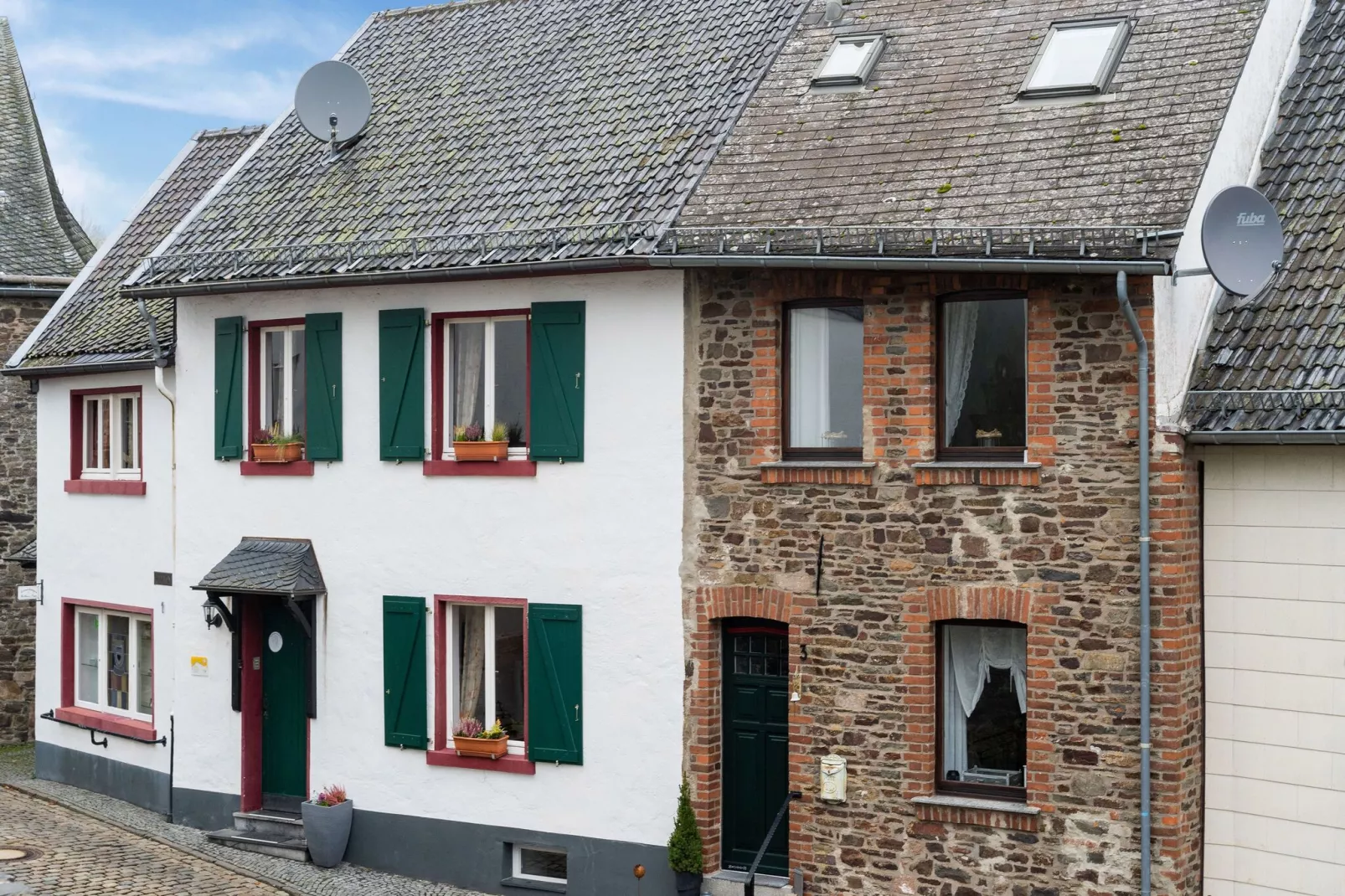 Burghof woning B-Buitenkant zomer