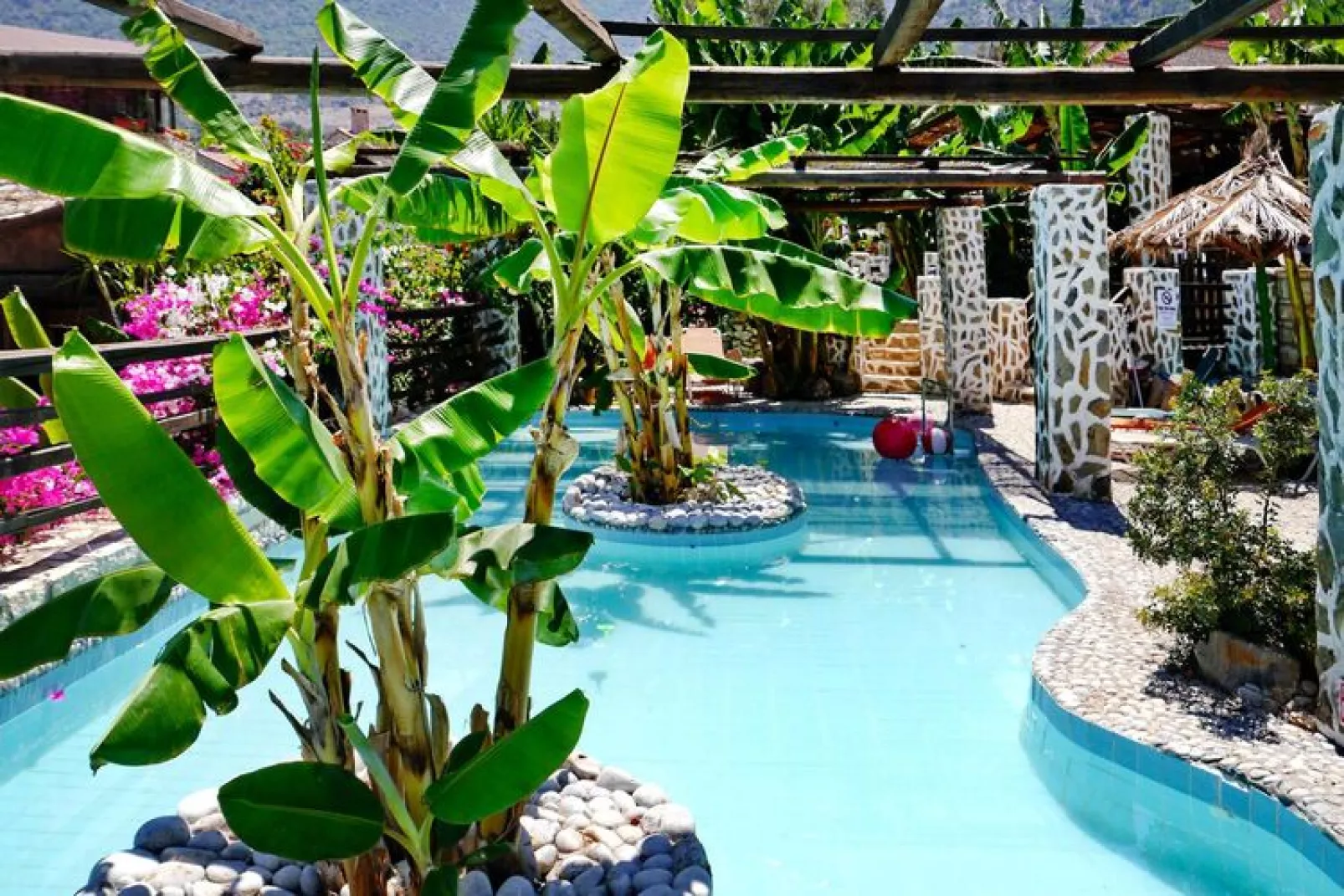 Holiday homes Stone Village Bali - Large Maisonette on two levels 45 qm-Large with halfboard-Zwembad