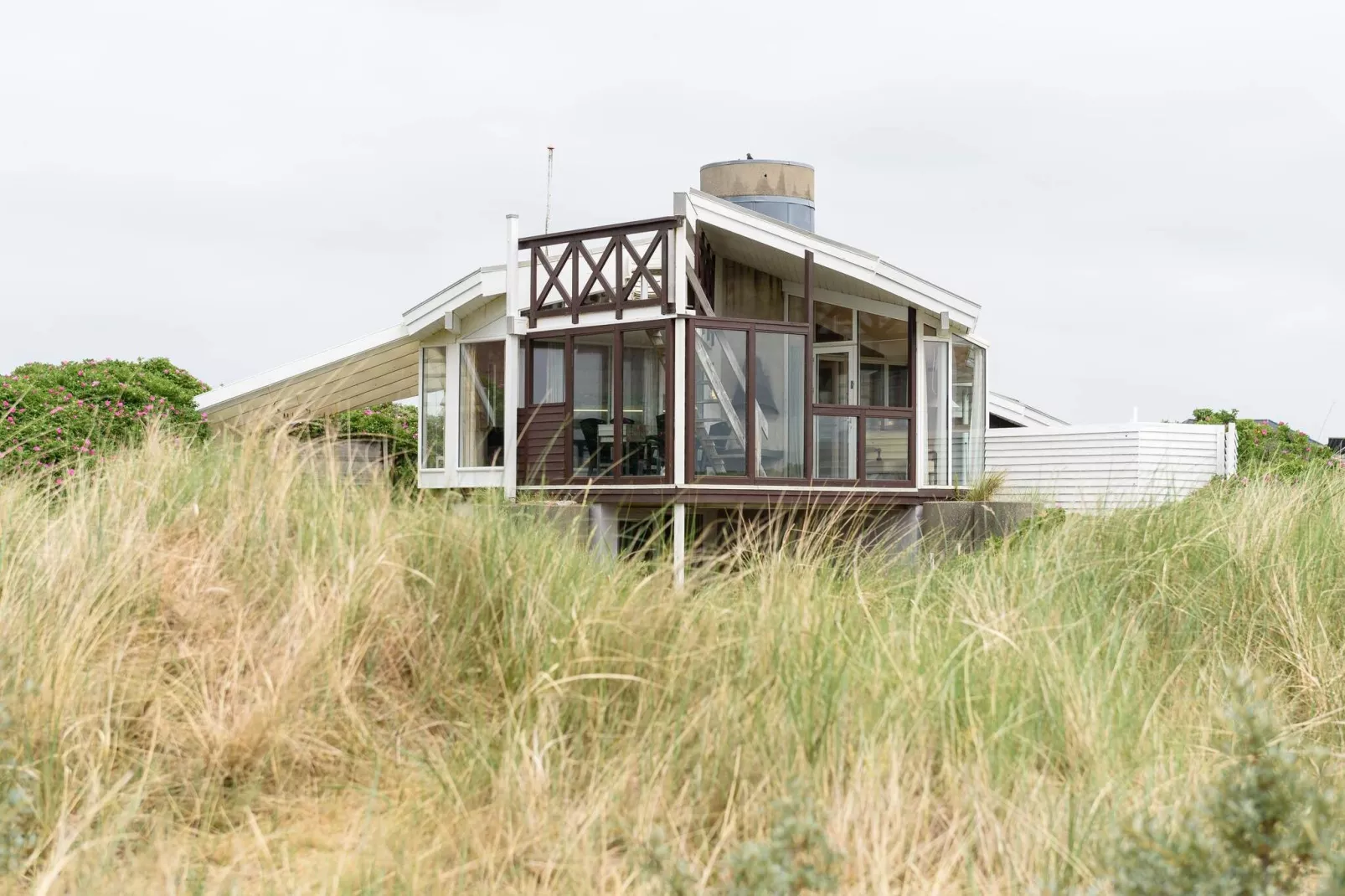 Kustcharme met Spa and Sauna-By Traum-Buitenlucht