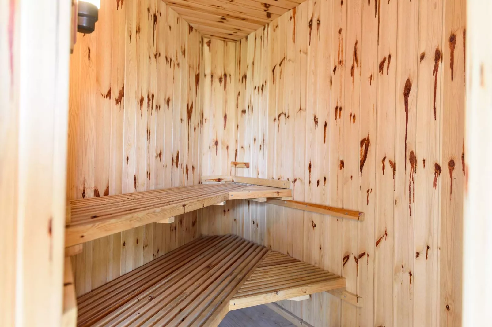 Kustcharme met Spa and Sauna-By Traum-Sauna