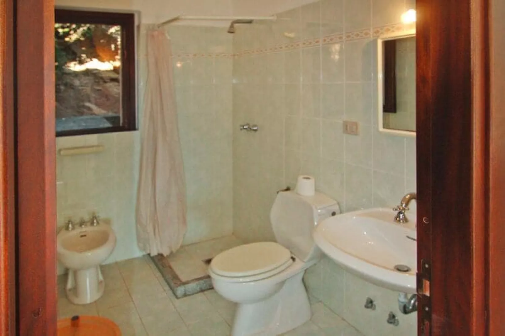 Holiday resort, Costa Paradiso-Villino trilocale-Badkamer