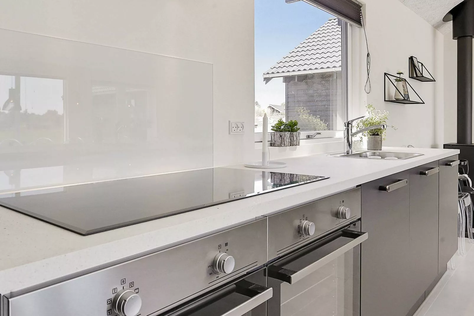 Luxe retraite met zwembad -- By Traum Ferienwohnungen-Binnen