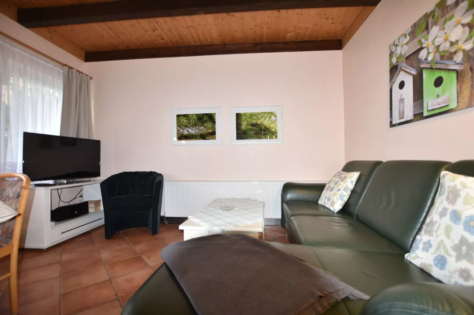 Am Hellbachtal 1&2-Woonkamer