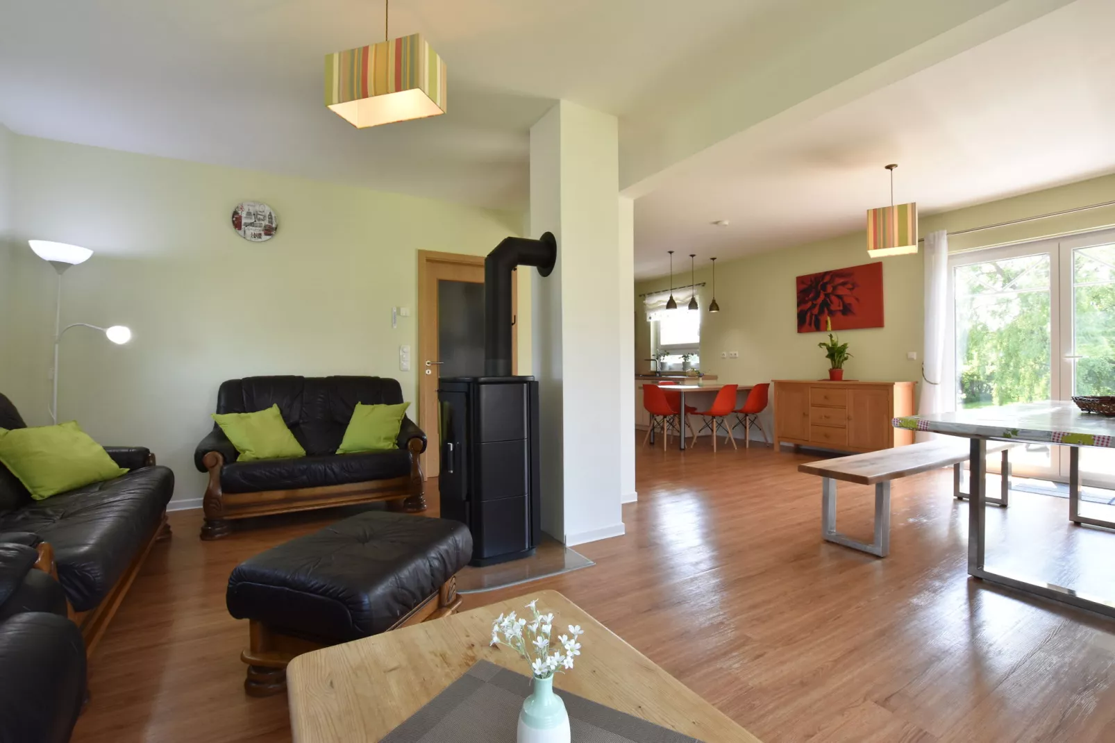 Ferienhaus nahe Insel Poel mit Kamin Terrasse und Garten