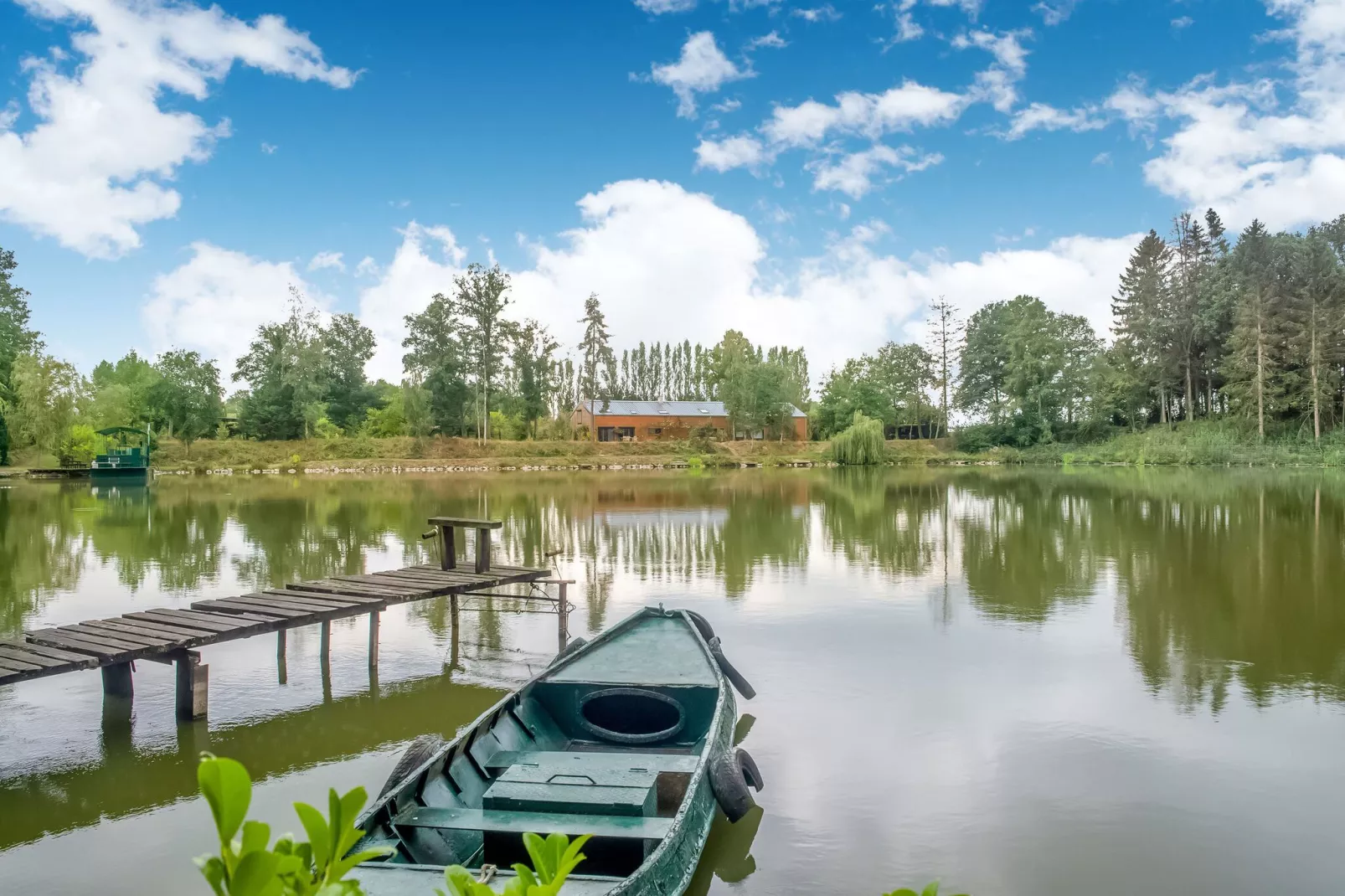 Le Gîte du Lac Privé-Gebieden zomer 1km