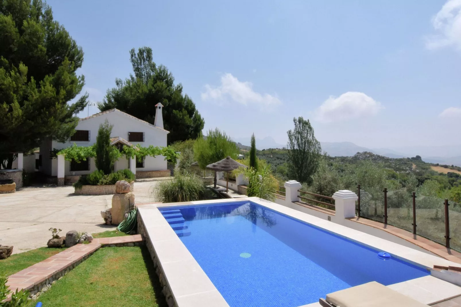 poolofhouse