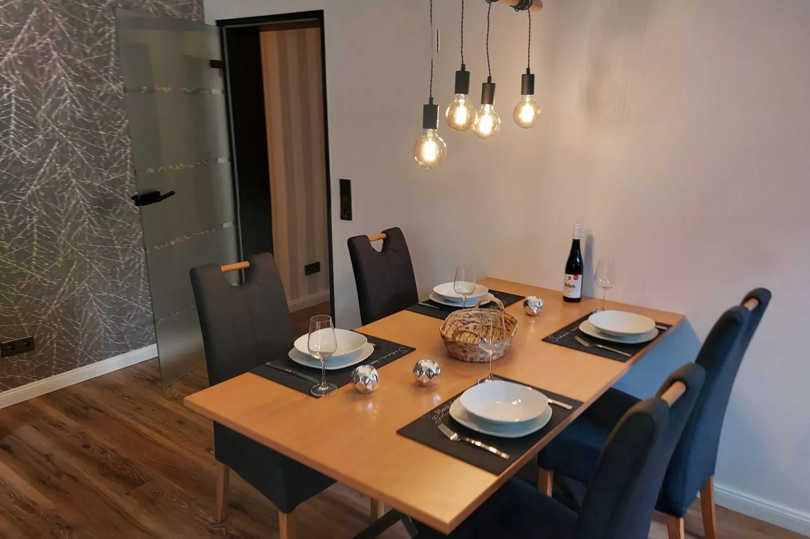 Holiday Apartment Fernweh-Eetkamer