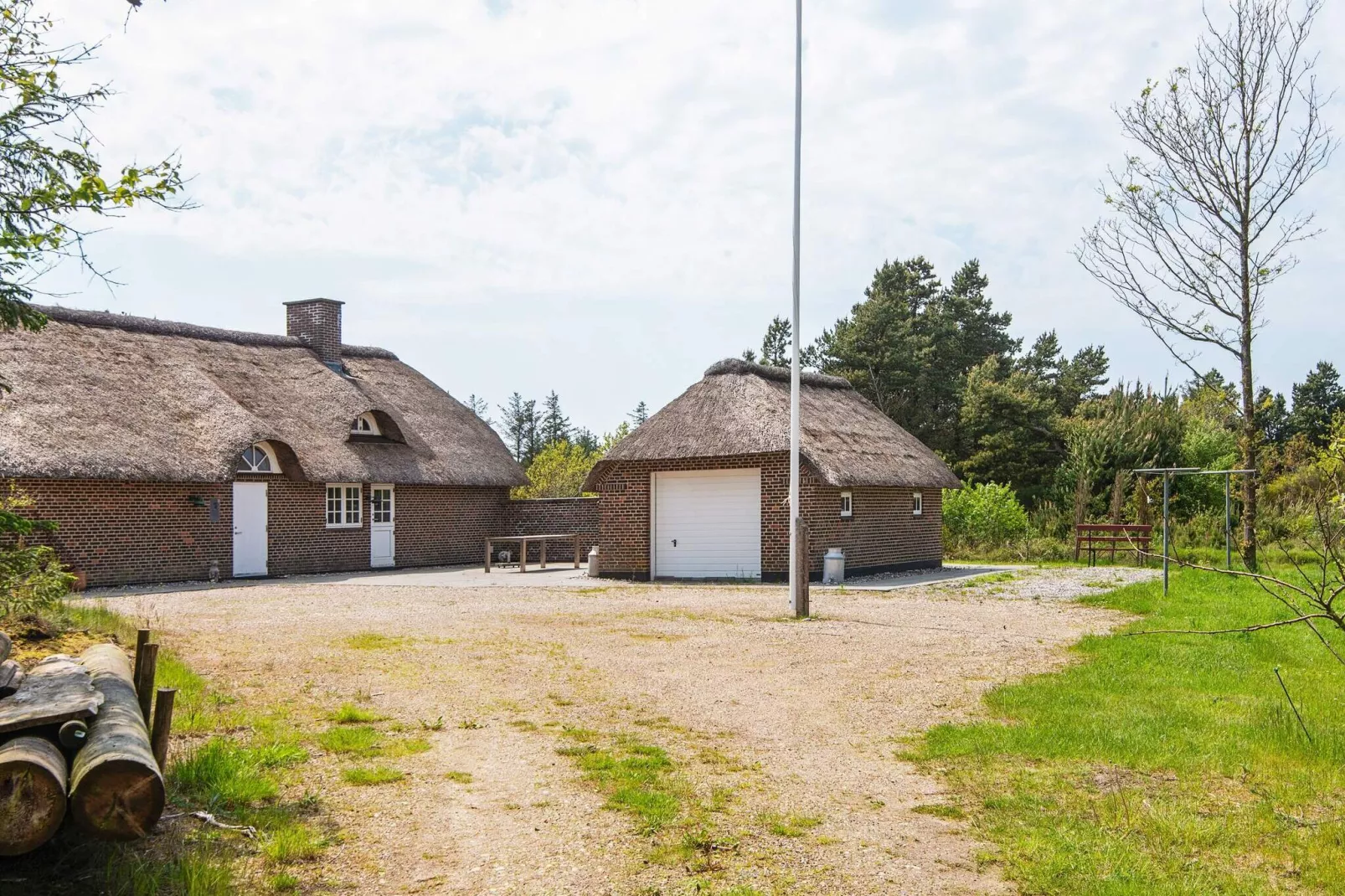 Betoverende Bosuitje met Sauna-By Traum-Buitenlucht