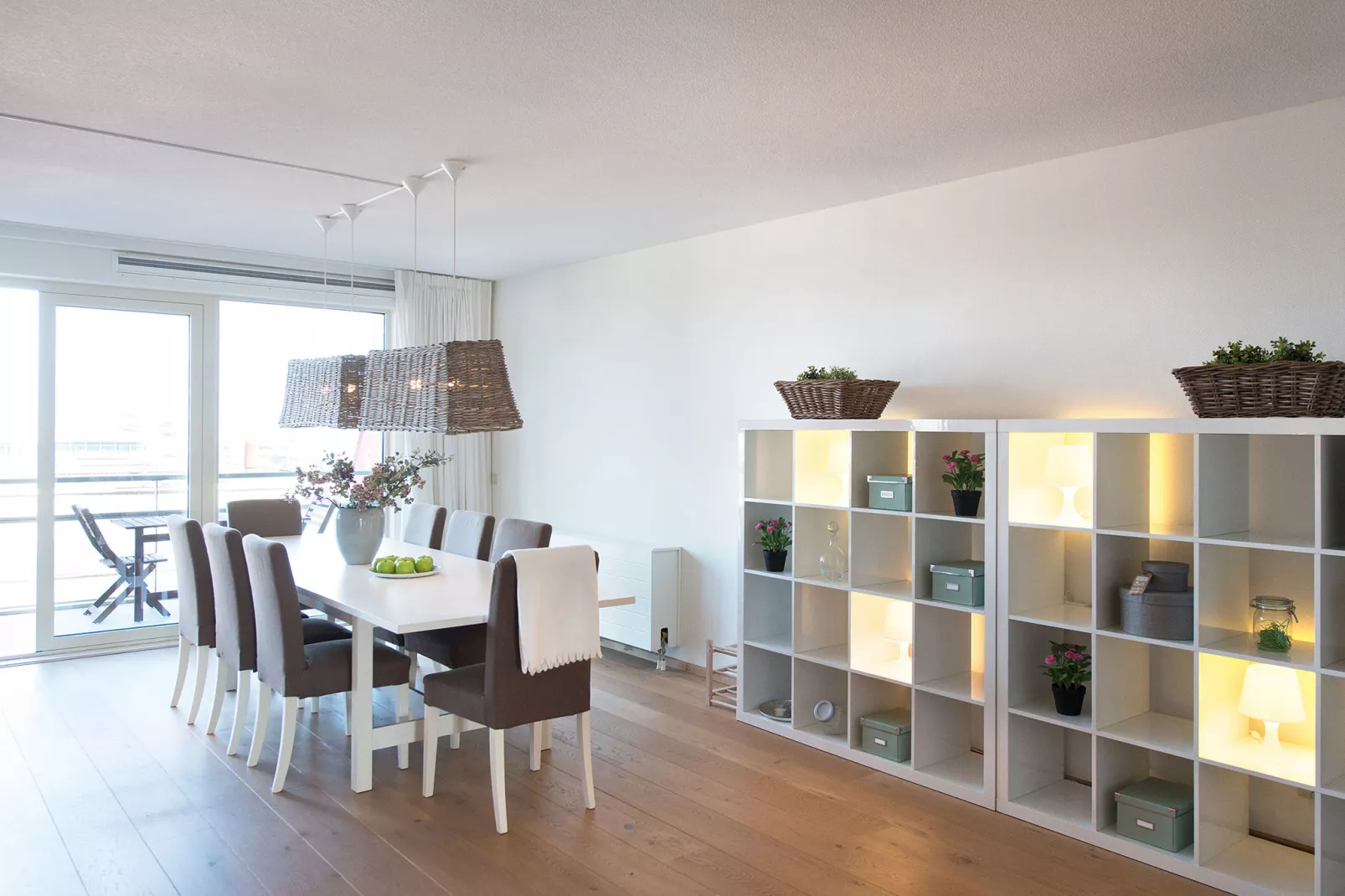Scheveningen Harbour 24a-Eetkamer