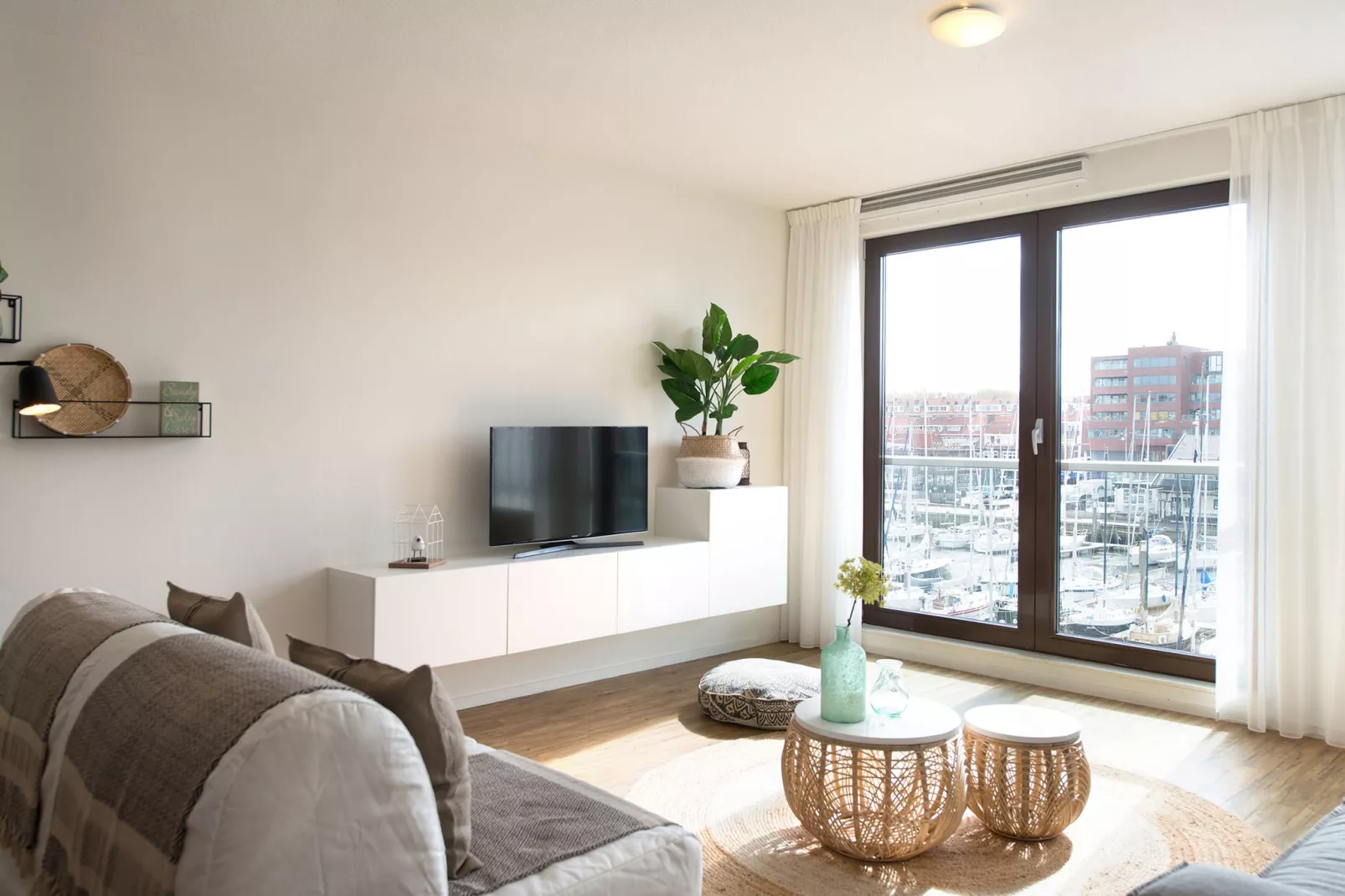 Scheveningen Harbour 60-Woonkamer