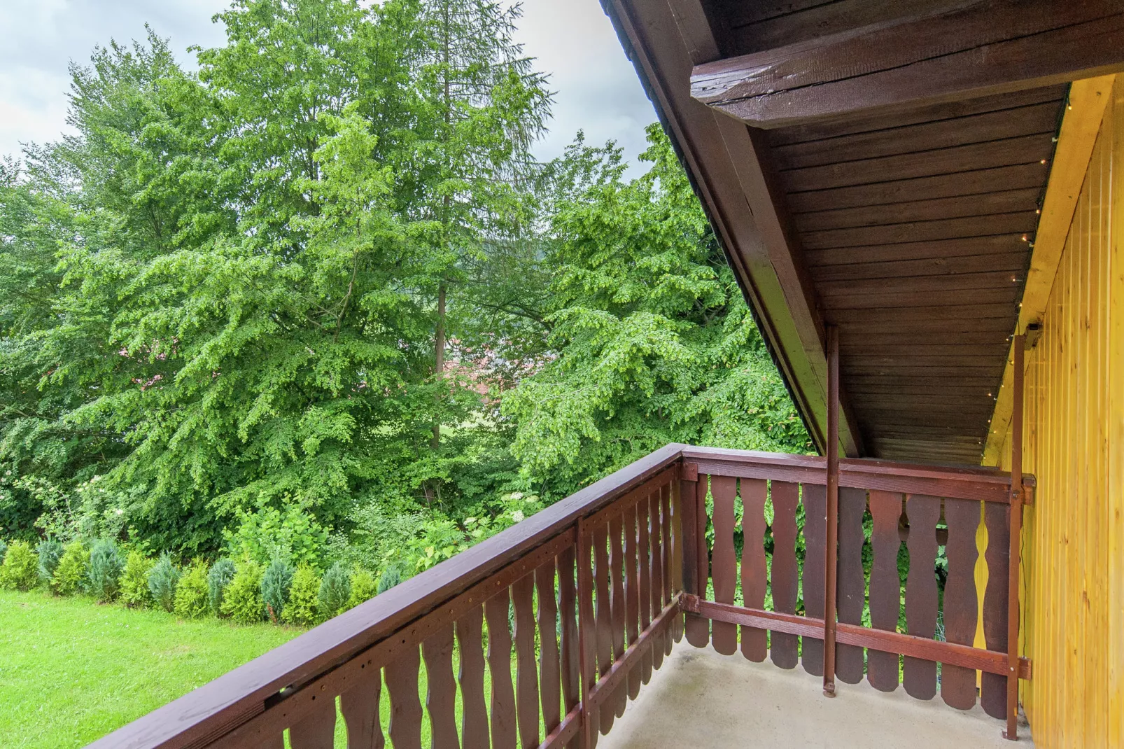 Steinbach-Hallenberg-Terrasbalkon