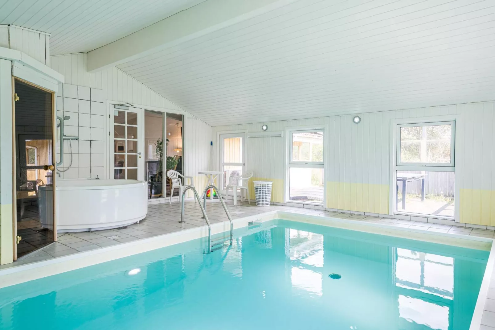 Luxe toevluchtsoord bij heidegebied-By Traum-Zwembad