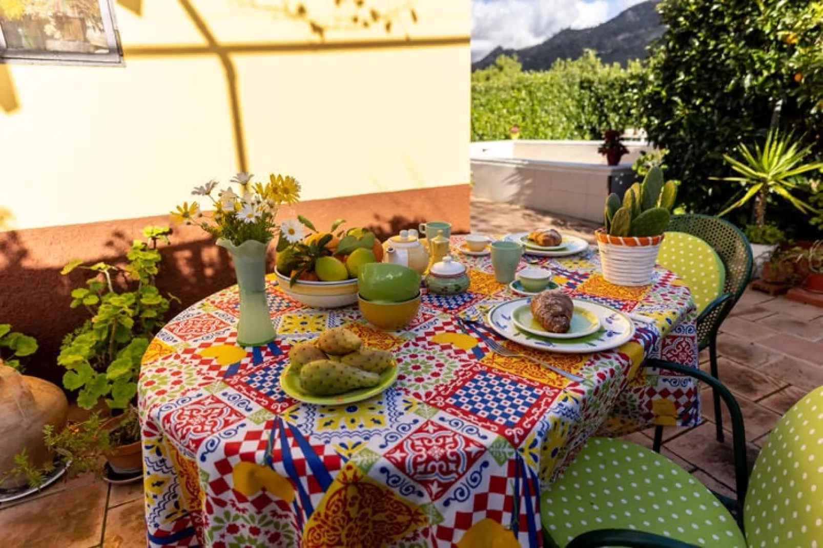 Ferienhaus Casa Mamma Maria Francavilla di Sicilia-Tuinen zomer