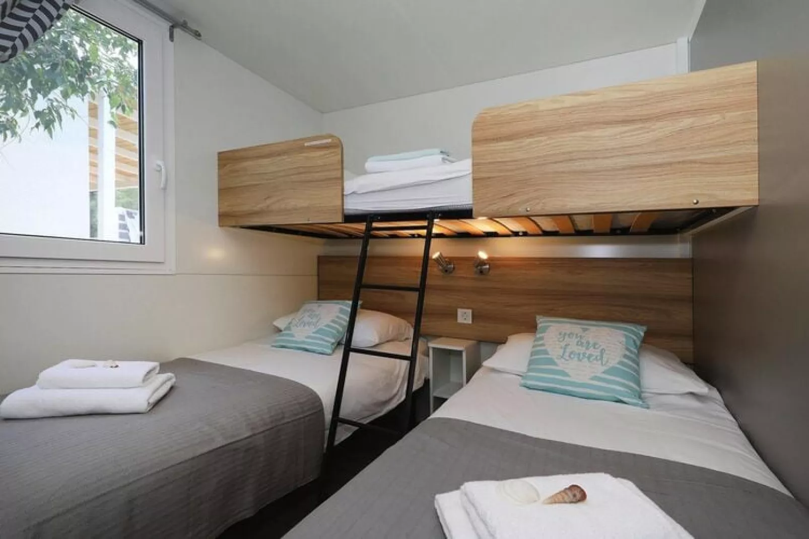 Mobile Homes in Camping Park Soline - Biograd - Type Premium Family-Slaapkamer