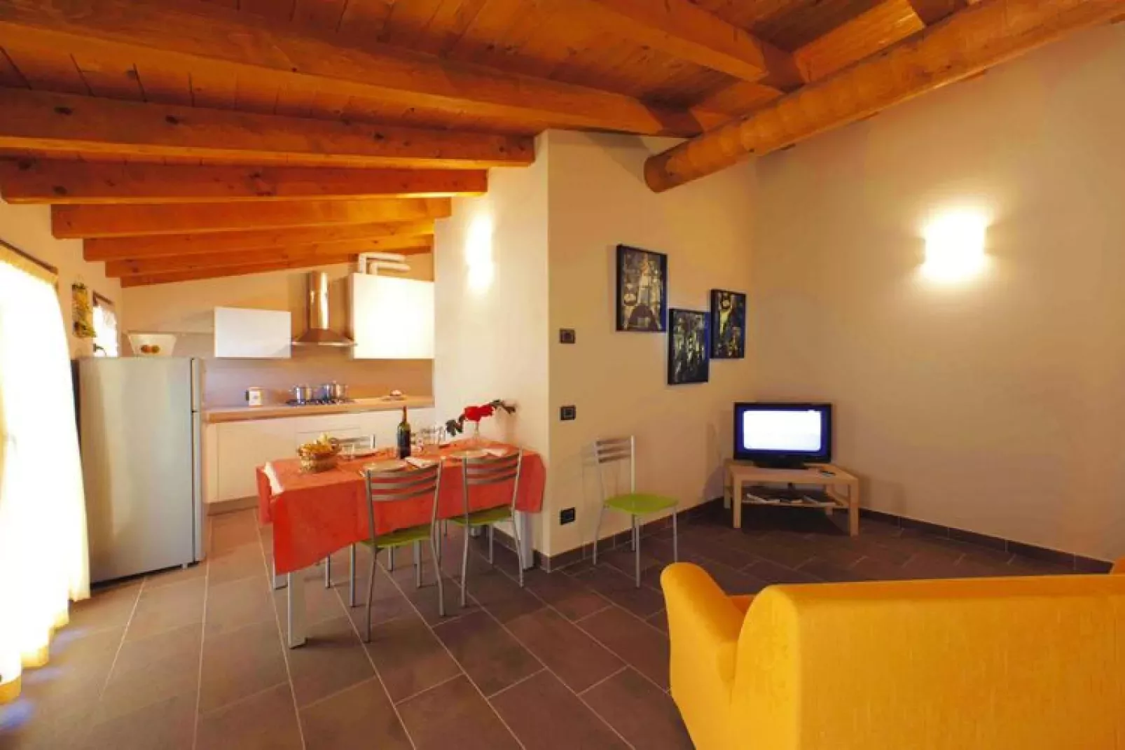 Residence La Casa del Nonno, Monzambano-trilo 5 pax-Niet-getagd